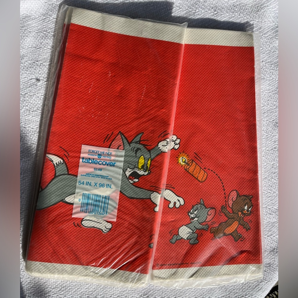 Vintage American Greetings Tom & Jerry Red Party Paper Table Cover NOS (2 total)